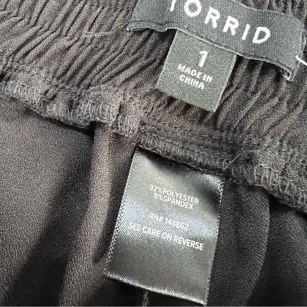 Torrid Wide Leg Pants Womens 1X 14 16 Crepe Tie Front Black High Rise V